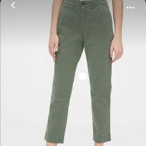 Gap high rise straight khakis with washwell